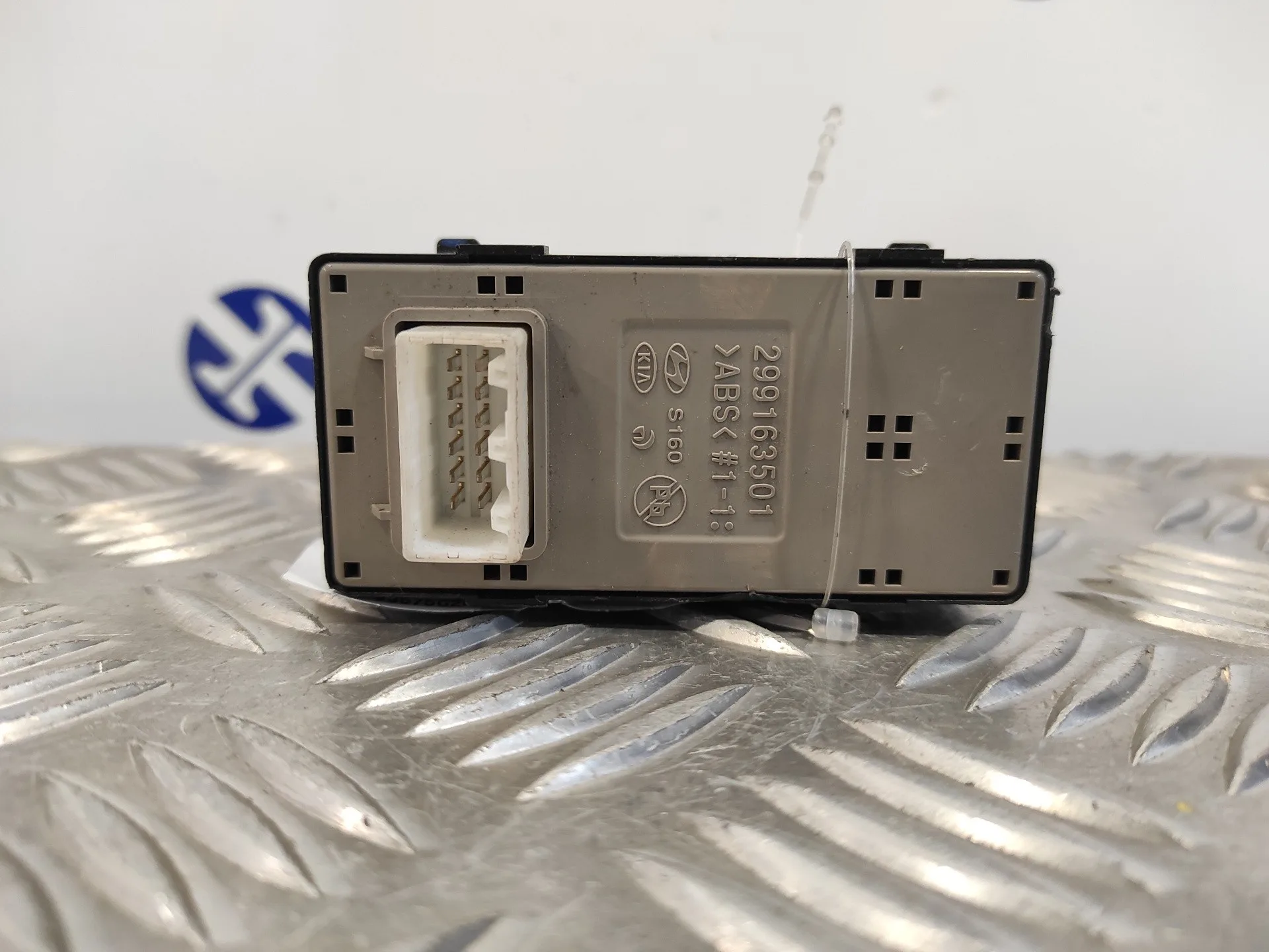 Mando Elevalunas Delantero Derecho para Hyundai Ioniq