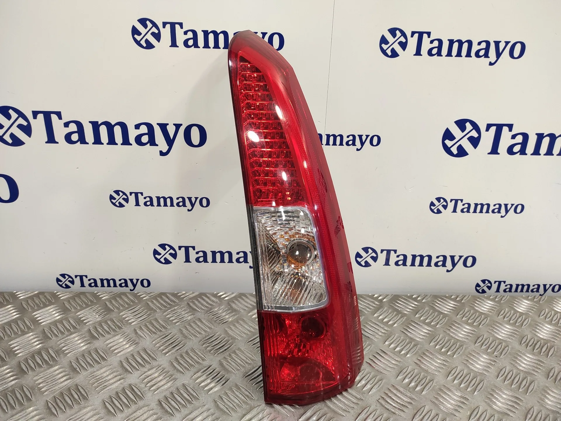 Piloto Trasero Derecho para Volvo Xc70