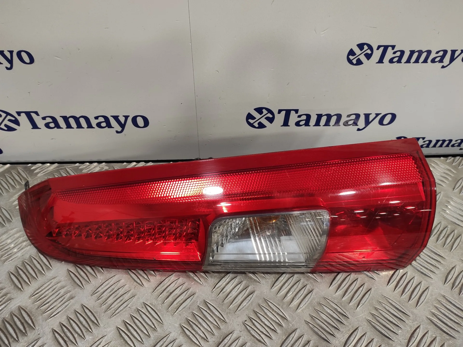 Piloto Trasero Derecho para Volvo Xc70