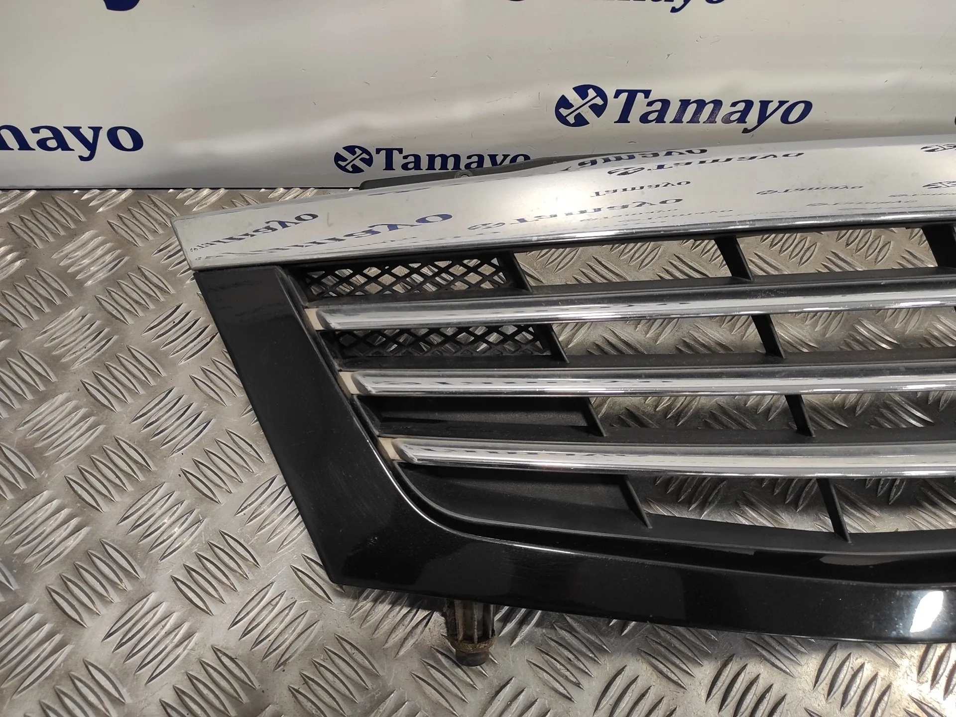 Rejilla Delantera para Ssangyong Rexton