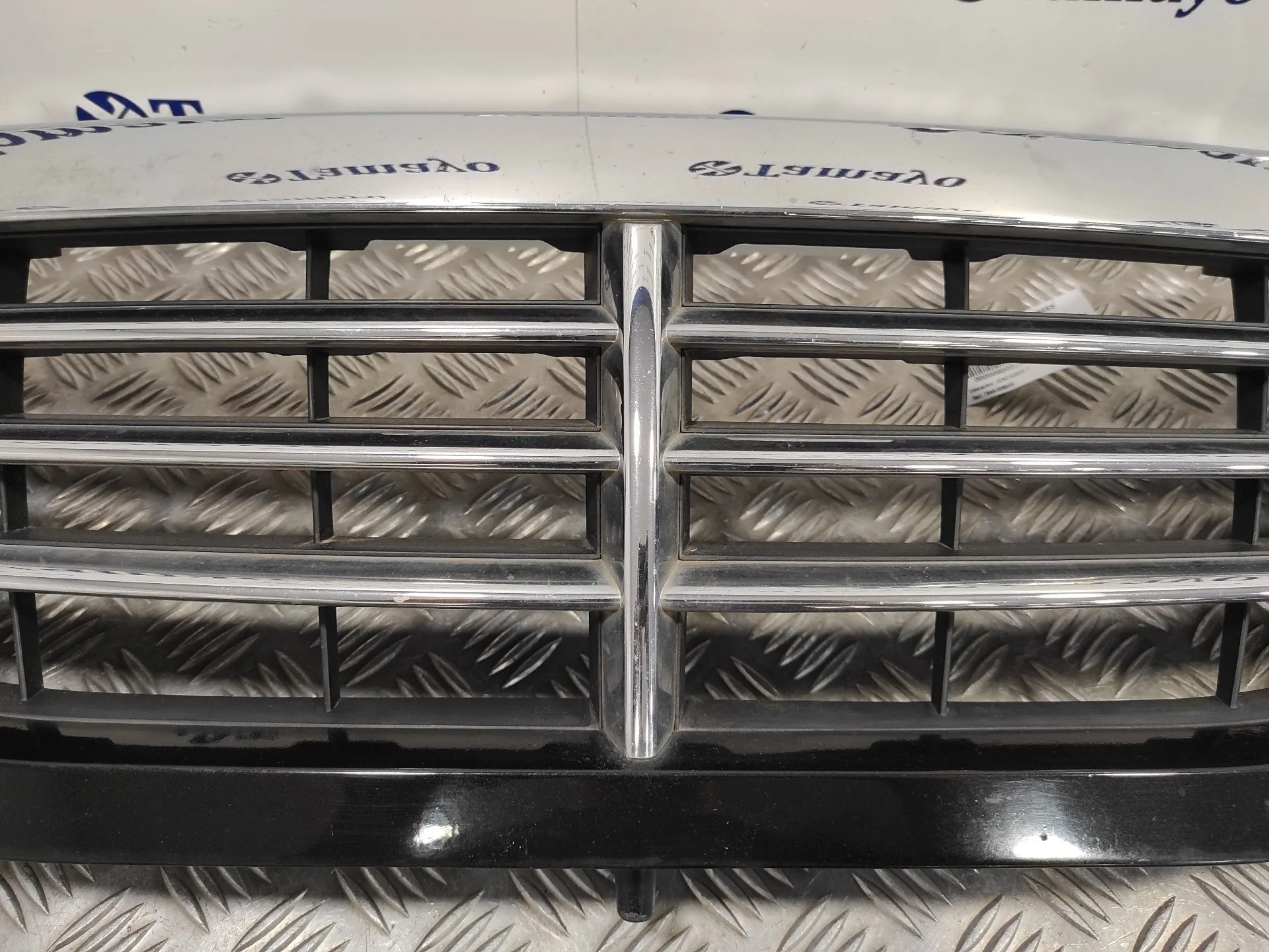 Rejilla Delantera para Ssangyong Rexton