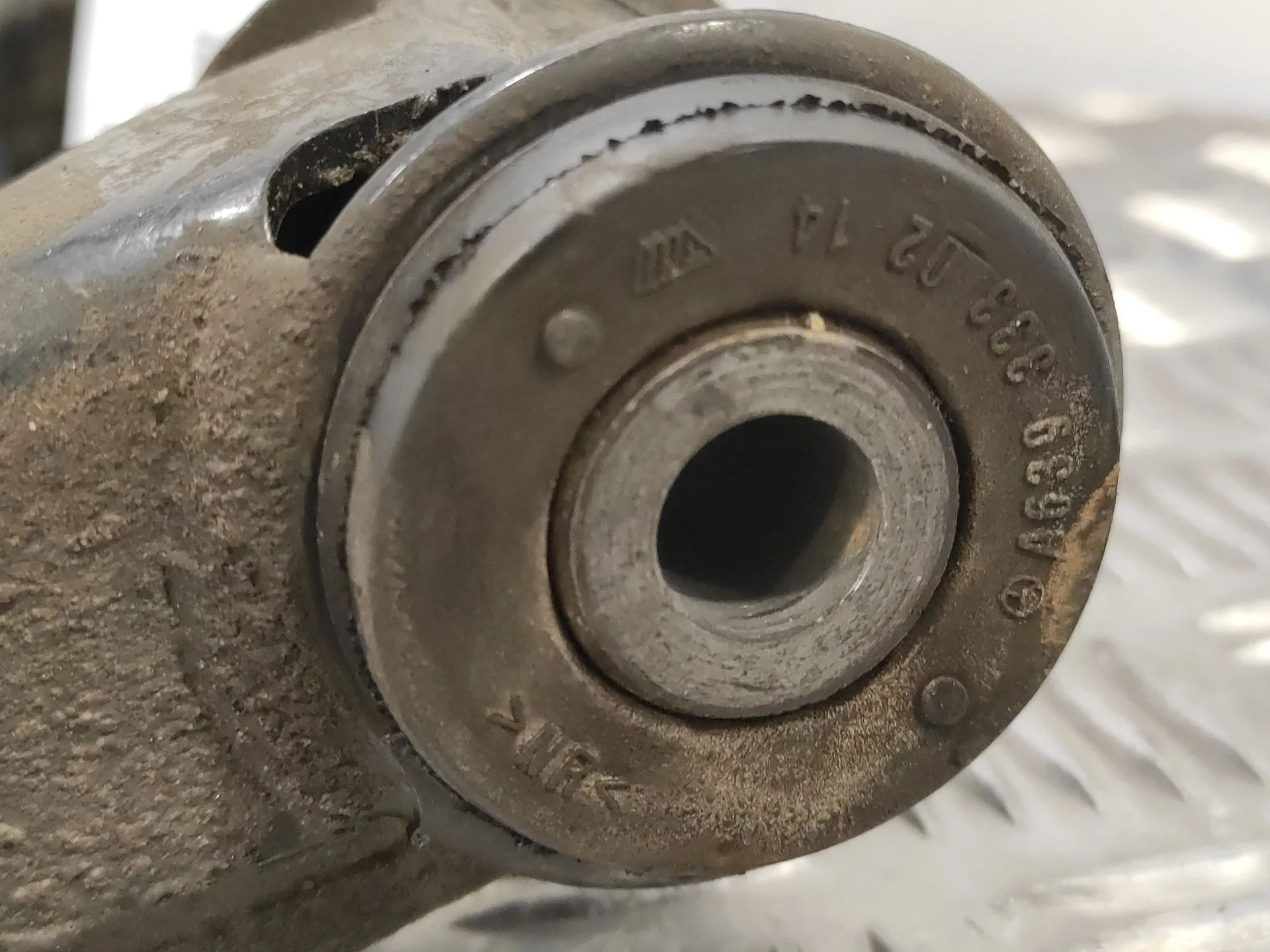 Brazo Suspension Inferior Delantero Izquierdo para Mercedes-Benz Viano (W639)