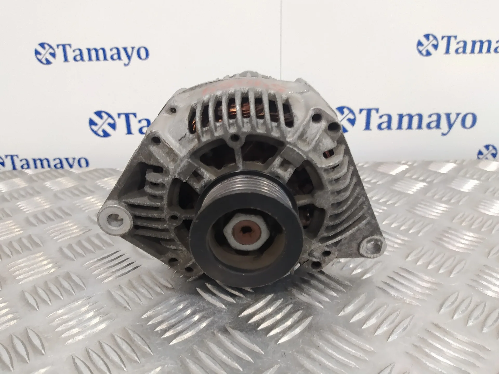 Alternador para Renault Laguna (B56)