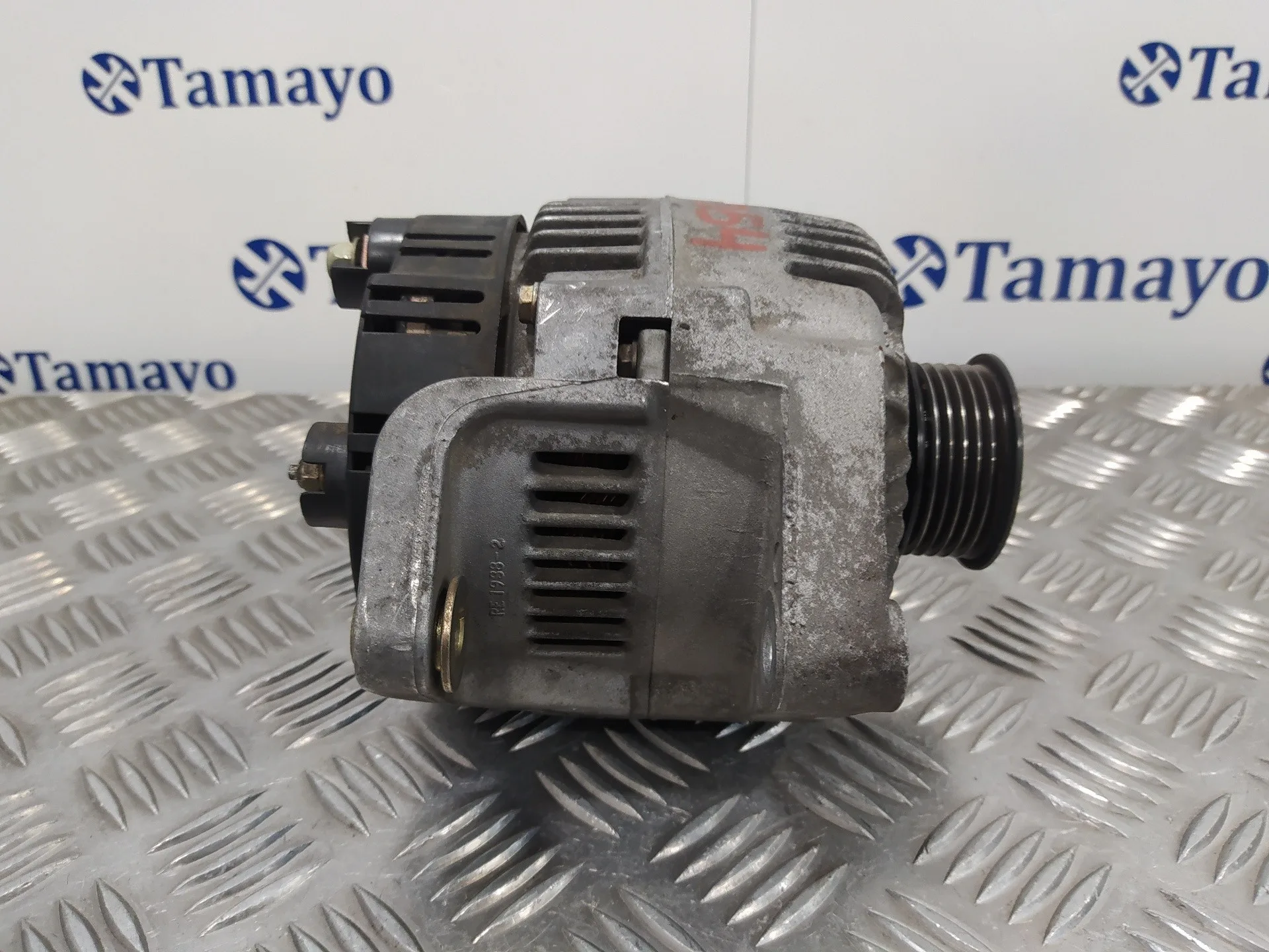Alternador para Renault Laguna (B56)