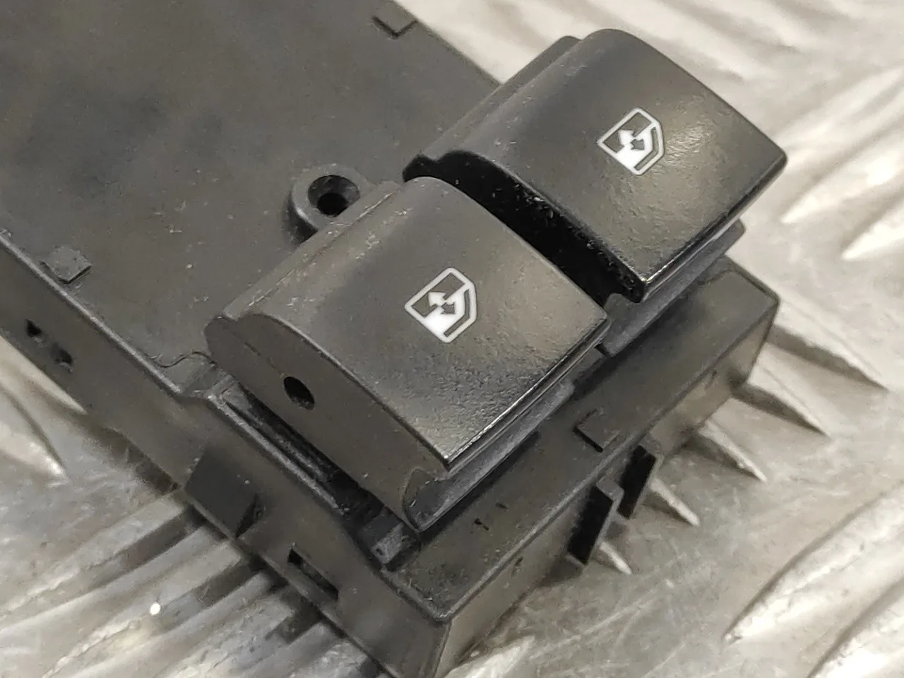 Mando Elevalunas Delantero Izquierdo para Opel Astra J Lim.