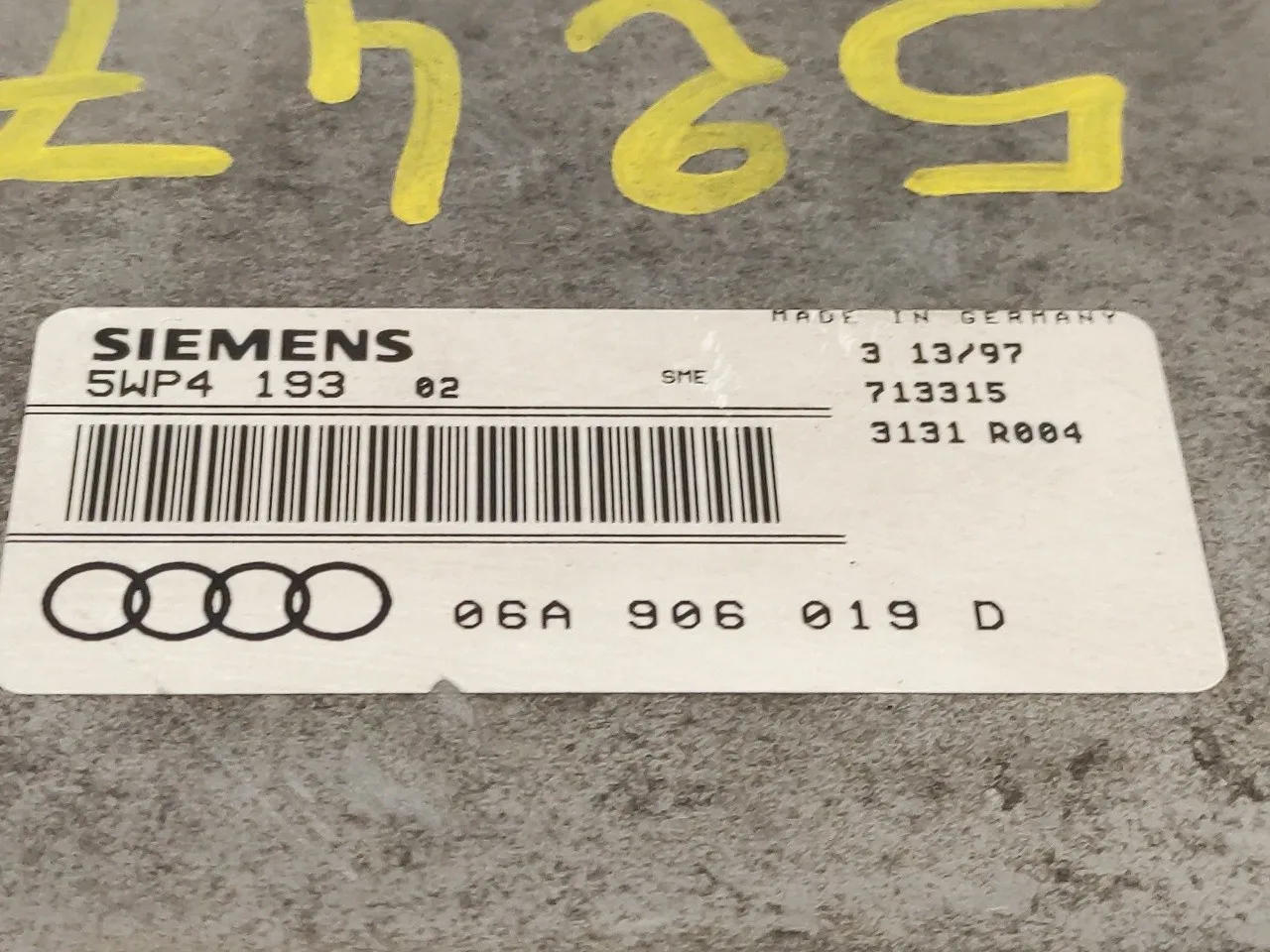Centralita Motor Uce para Audi A3 (8L)