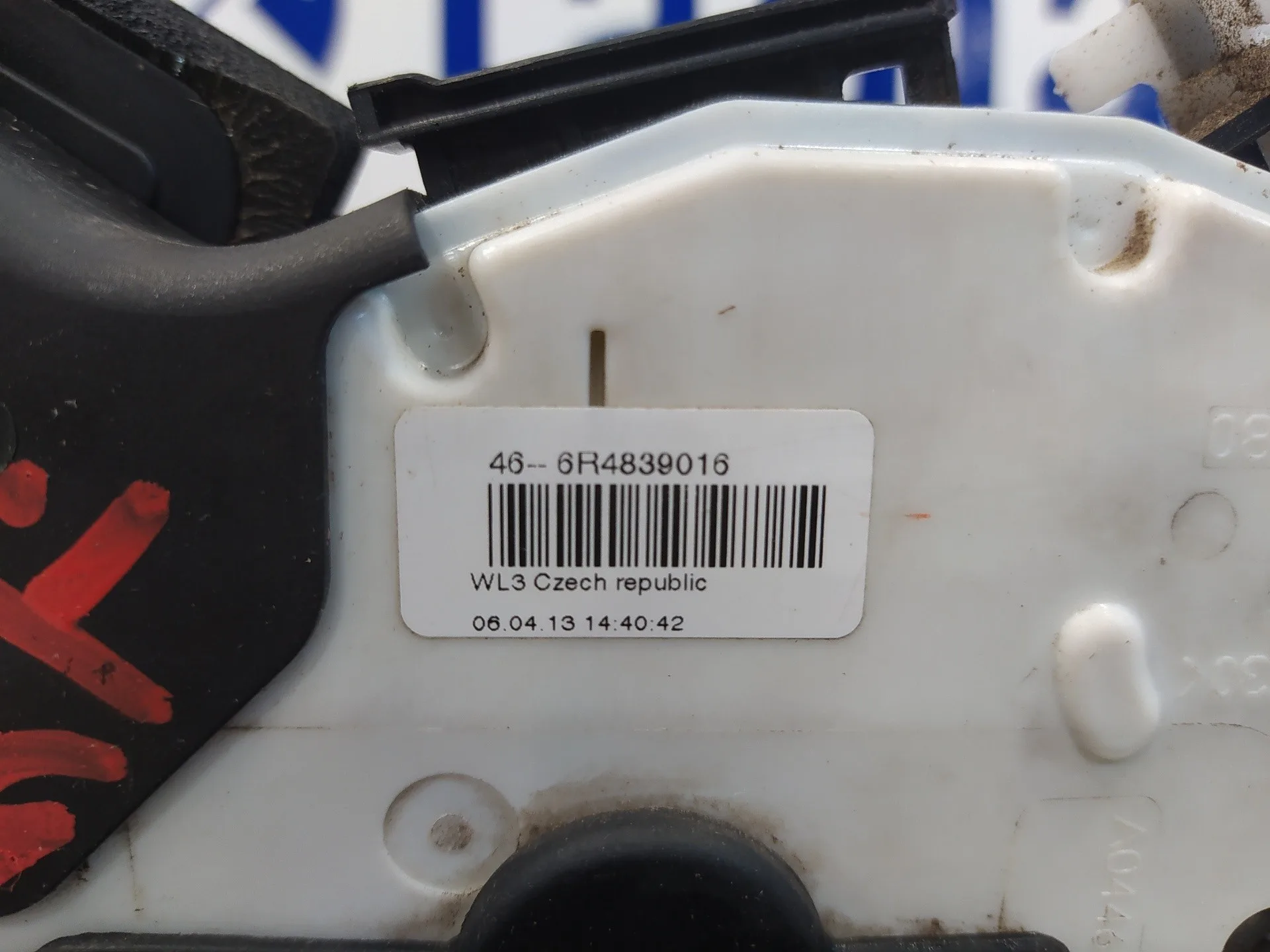 Cerradura Puerta Trasera Derecha para Volkswagen Polo (6R1)