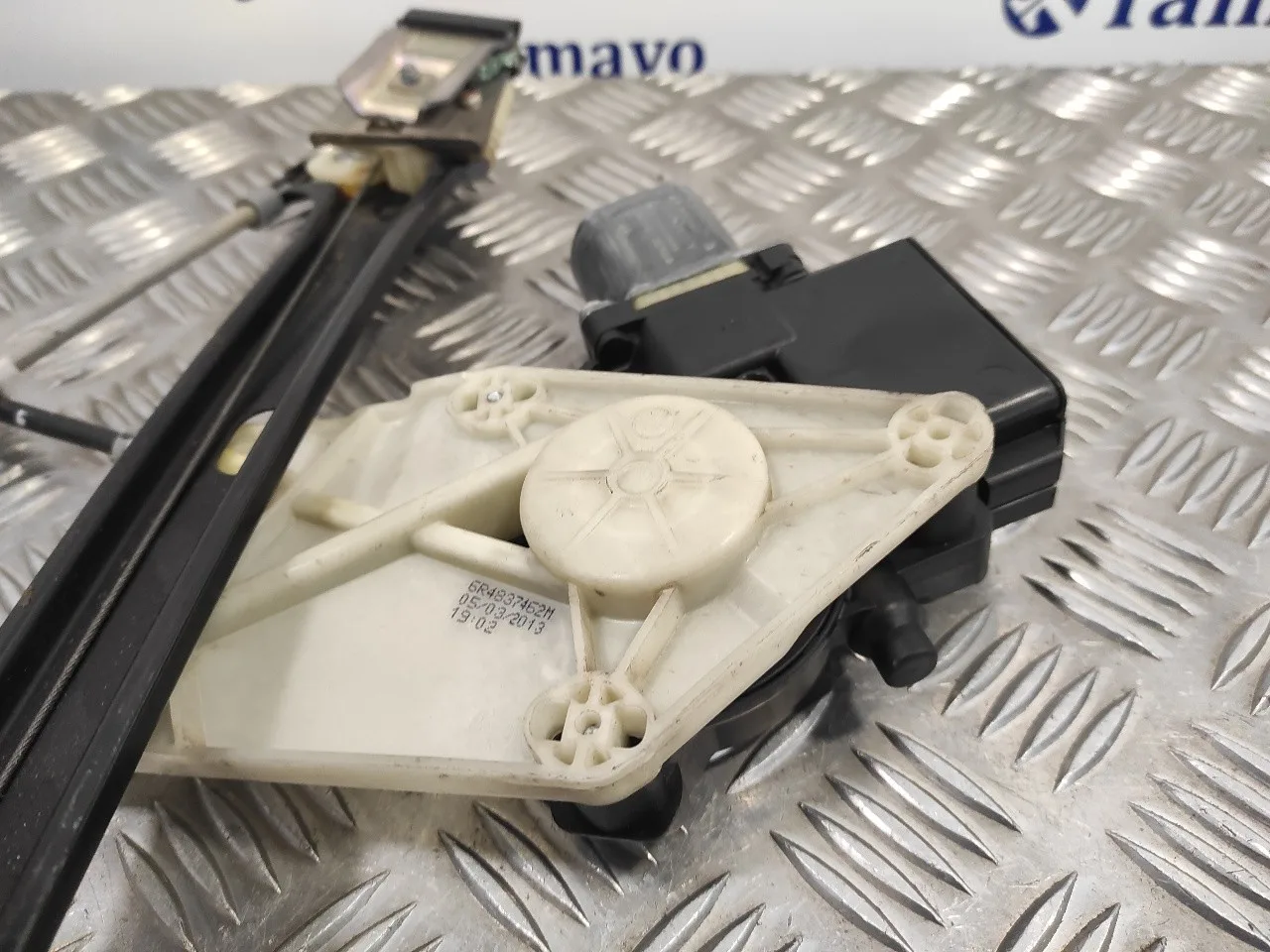 Elevalunas Delantero Derecho para Volkswagen Polo (6R1)