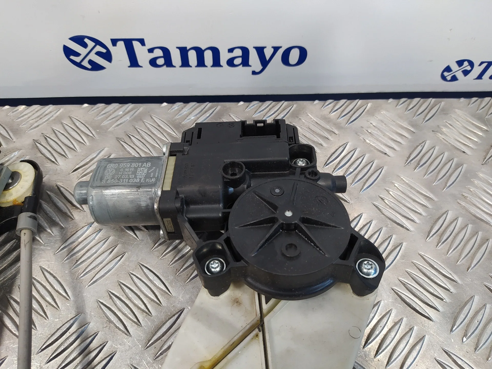 Elevalunas Delantero Izquierdo para Volkswagen Polo (6R1)
