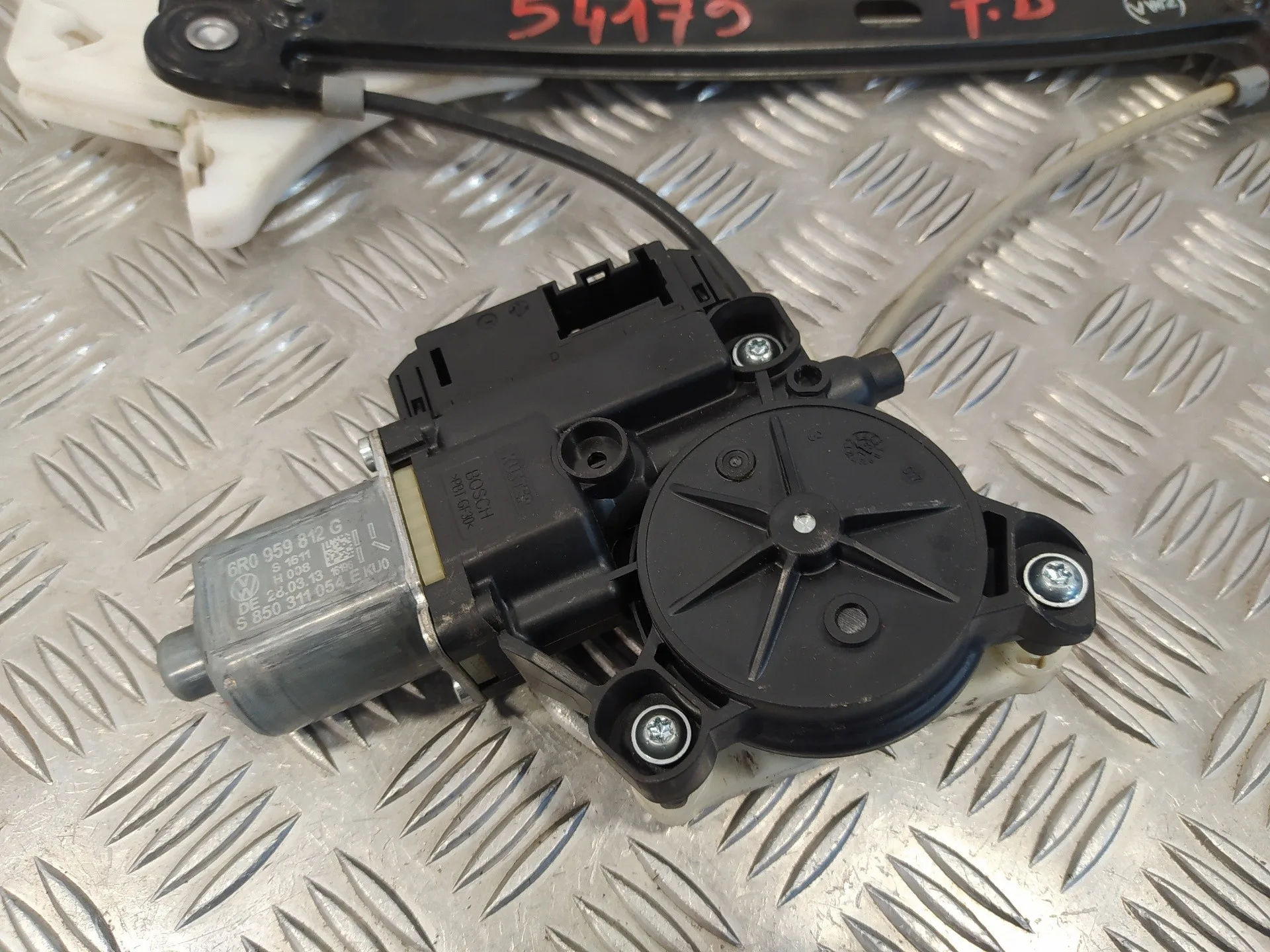 Elevalunas Trasero Derecho para Volkswagen Polo (6R1)