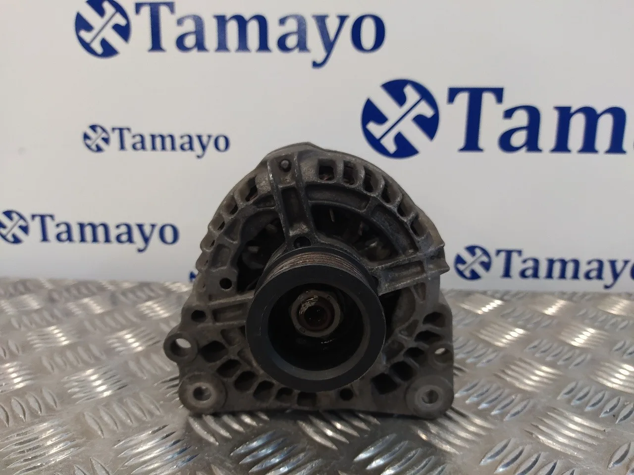 Alternador para Audi A3 (8L)