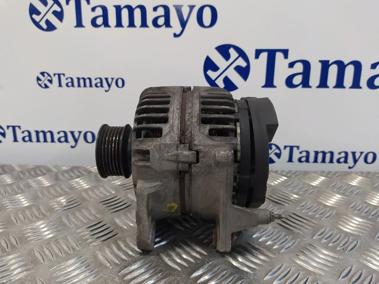 Alternador para Audi A3 (8L)