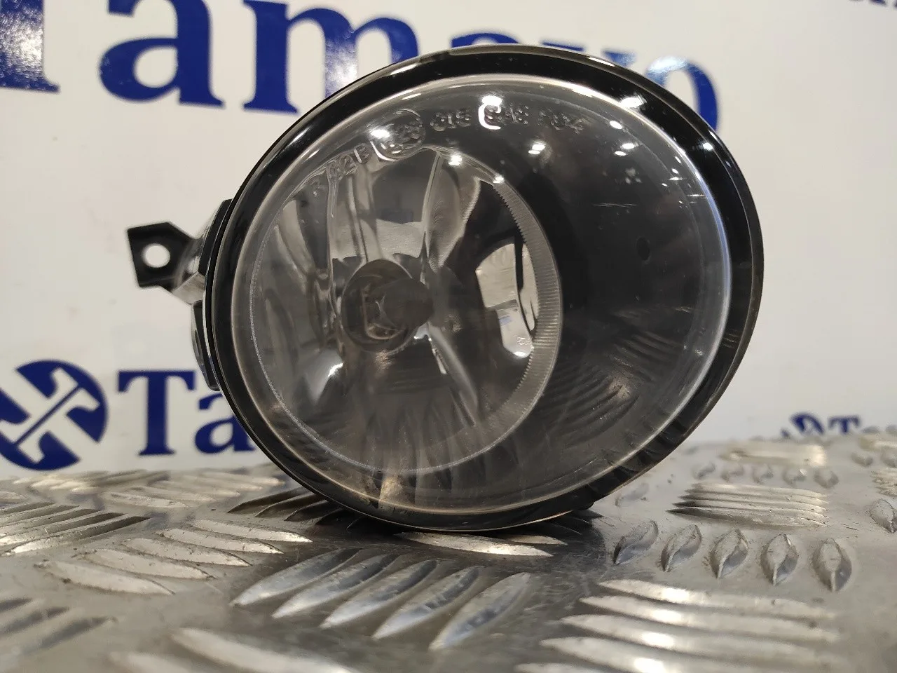Faro Antiniebla Derecho para Volkswagen Tiguan (5N1)