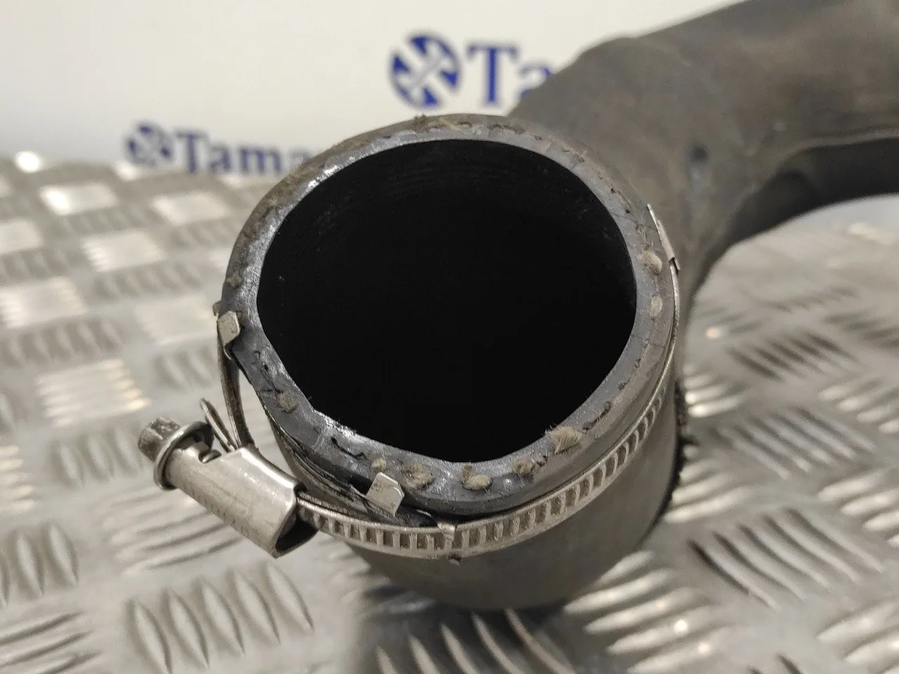 Tubo para Audi A6 Avant (4G5)