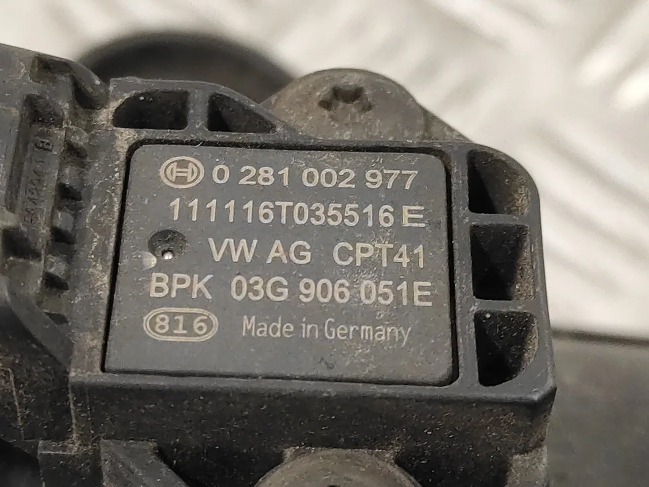 Tubo para Audi A6 Avant (4G5)
