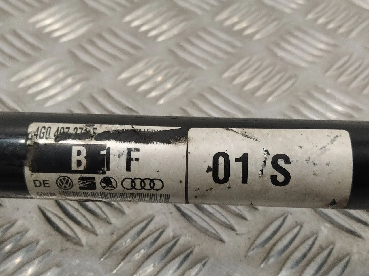 Transmision Delantera Izquierda para Audi A6 Avant (4G5)