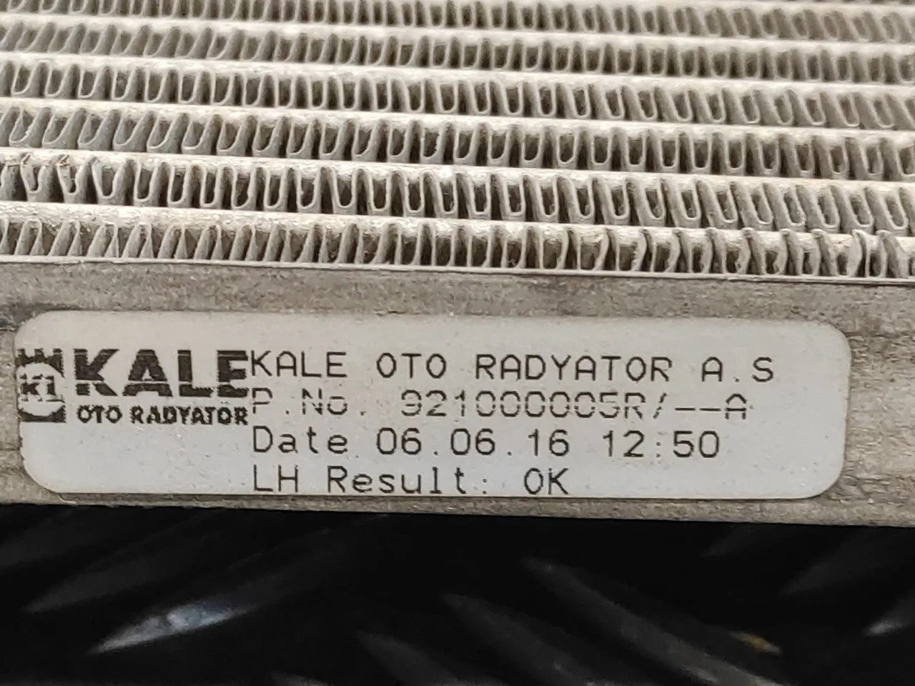 Condensador / Radiador Aire Acondicionado para Renault Fluence