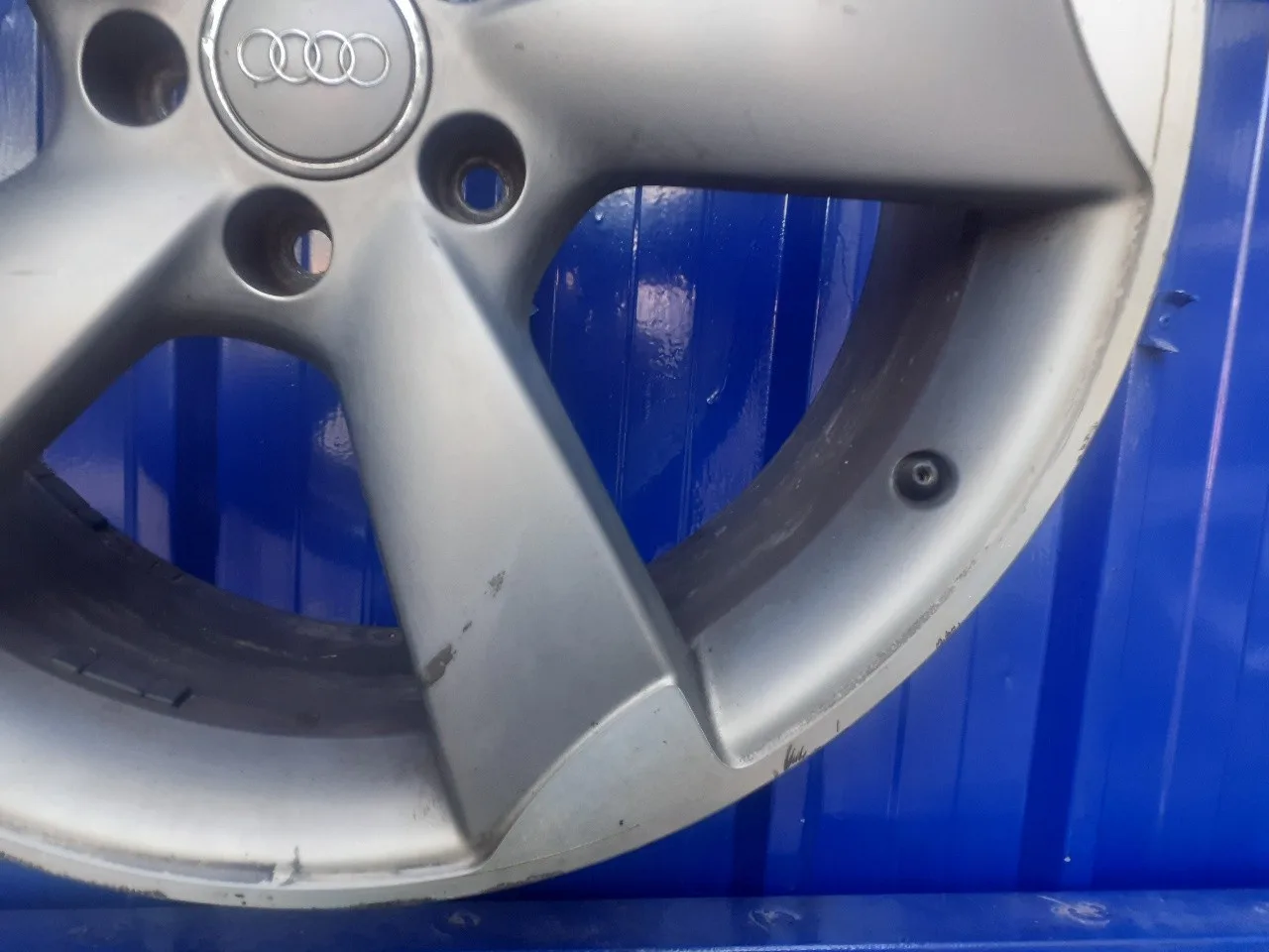 Llanta para Audi A6 Avant (4G5)