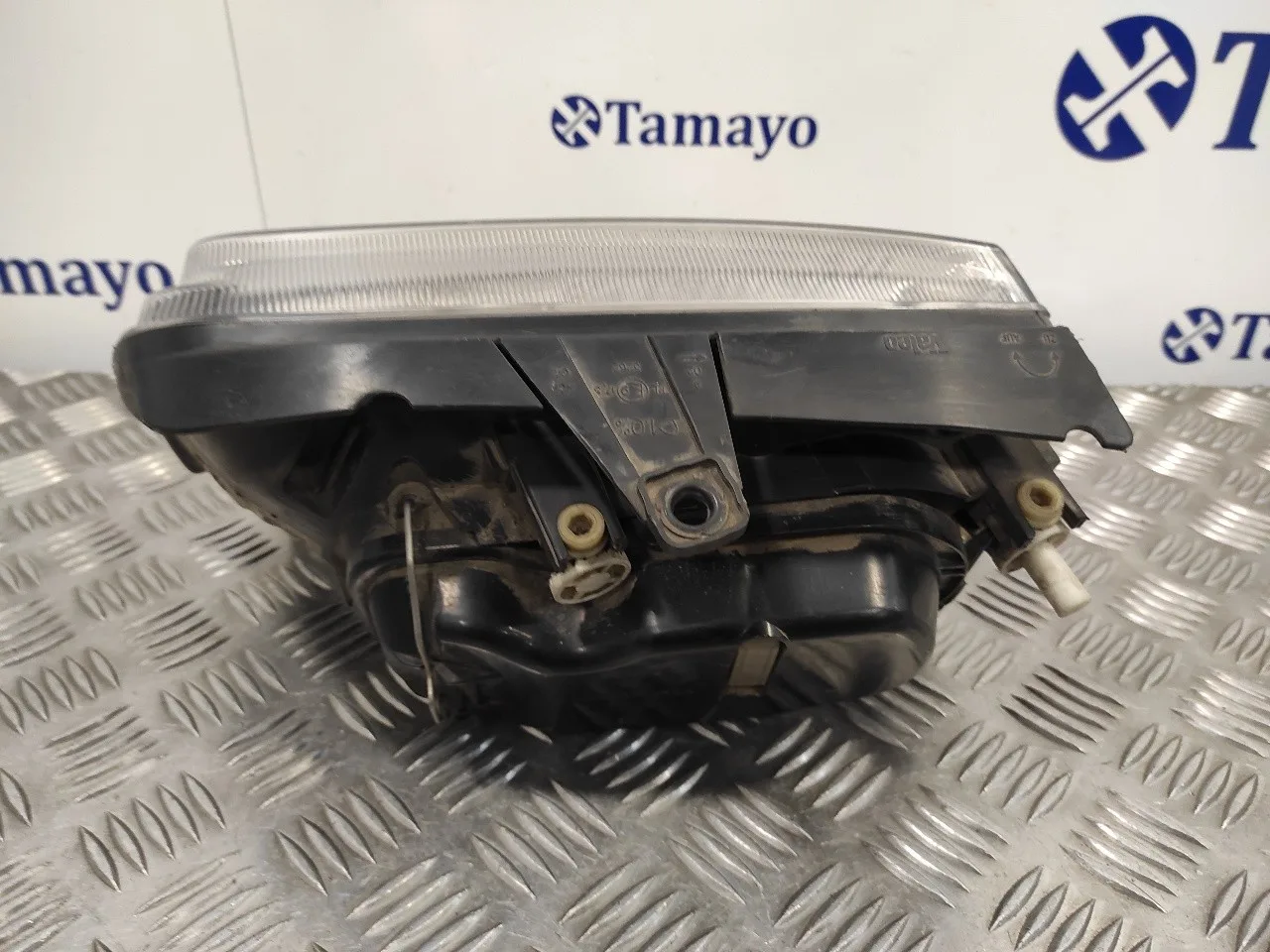 Faro Derecho para Volkswagen Polo Berlina (6N2)