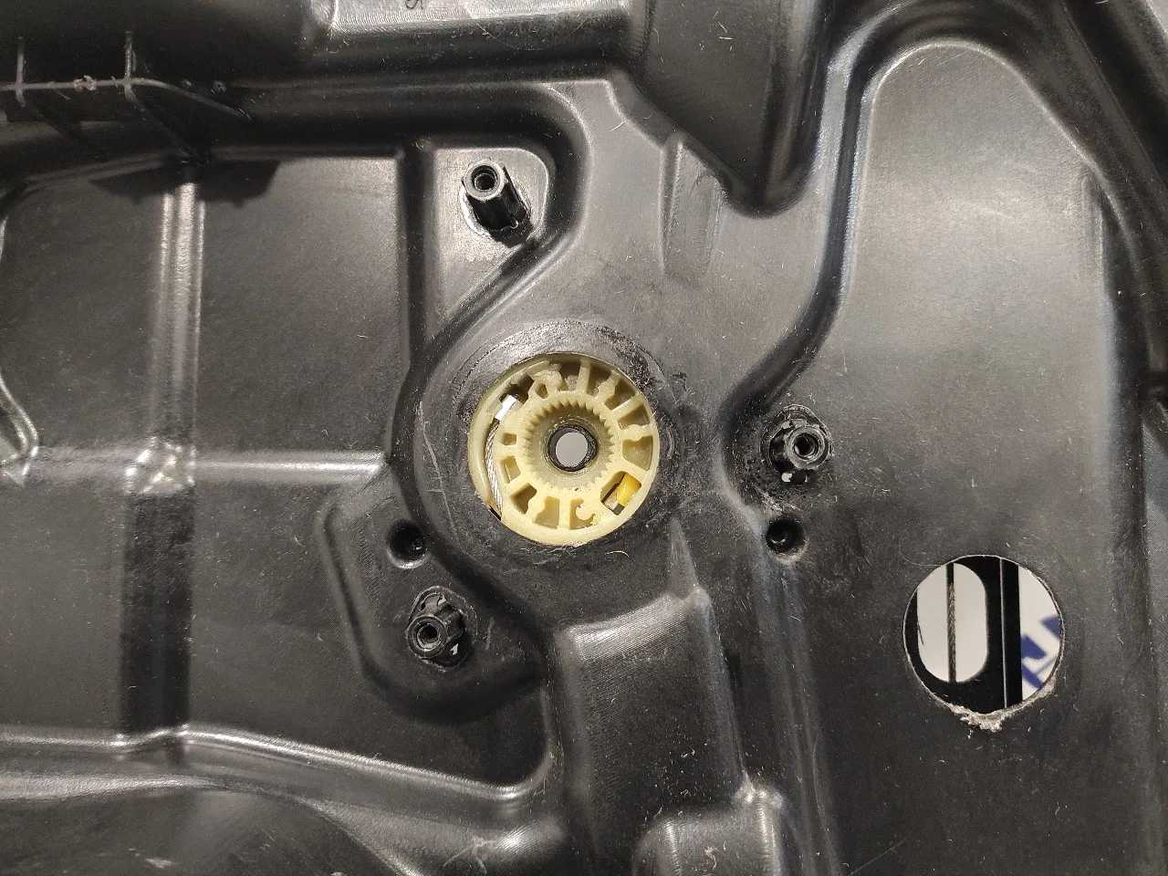 Elevalunas Trasero Derecho para Volkswagen Tiguan (5N1)