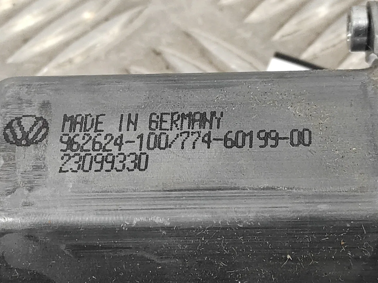 Motor Elevalunas Trasero Izquierdo para Volkswagen Tiguan (5N1)