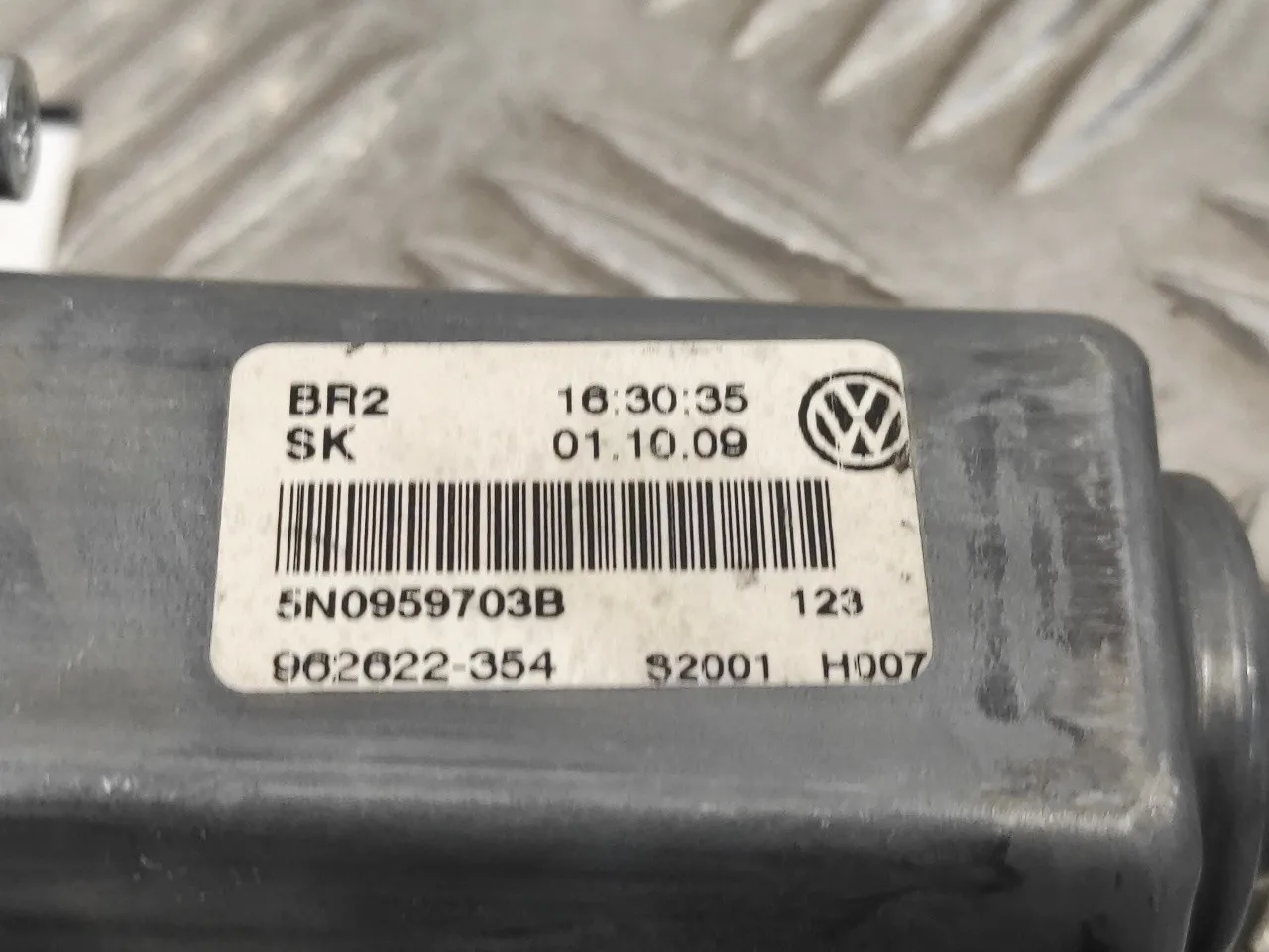 Motor Elevalunas Trasero Izquierdo para Volkswagen Tiguan (5N1)