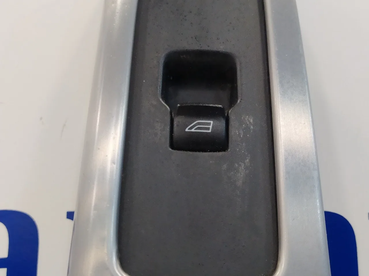 Mando Elevalunas Delantero Derecho para Volvo C30