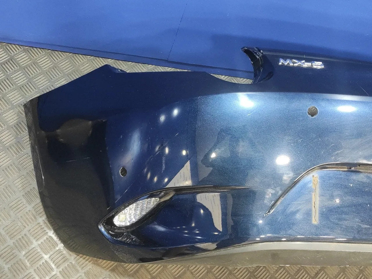 Paragolpes Trasero para Mazda Mx-5 (04.2015>)