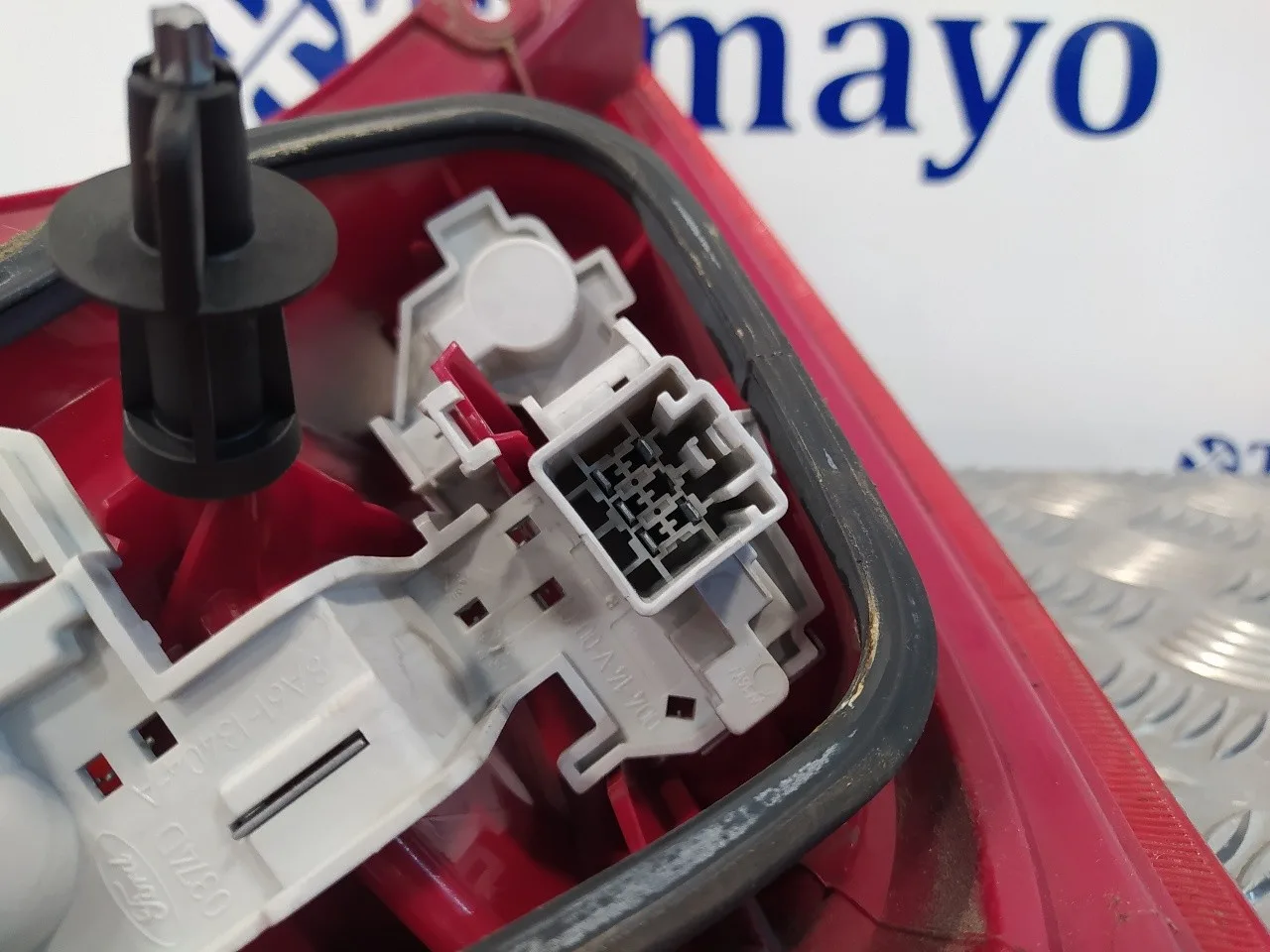 Piloto Trasero Derecho para Ford Fiesta (Cb1)