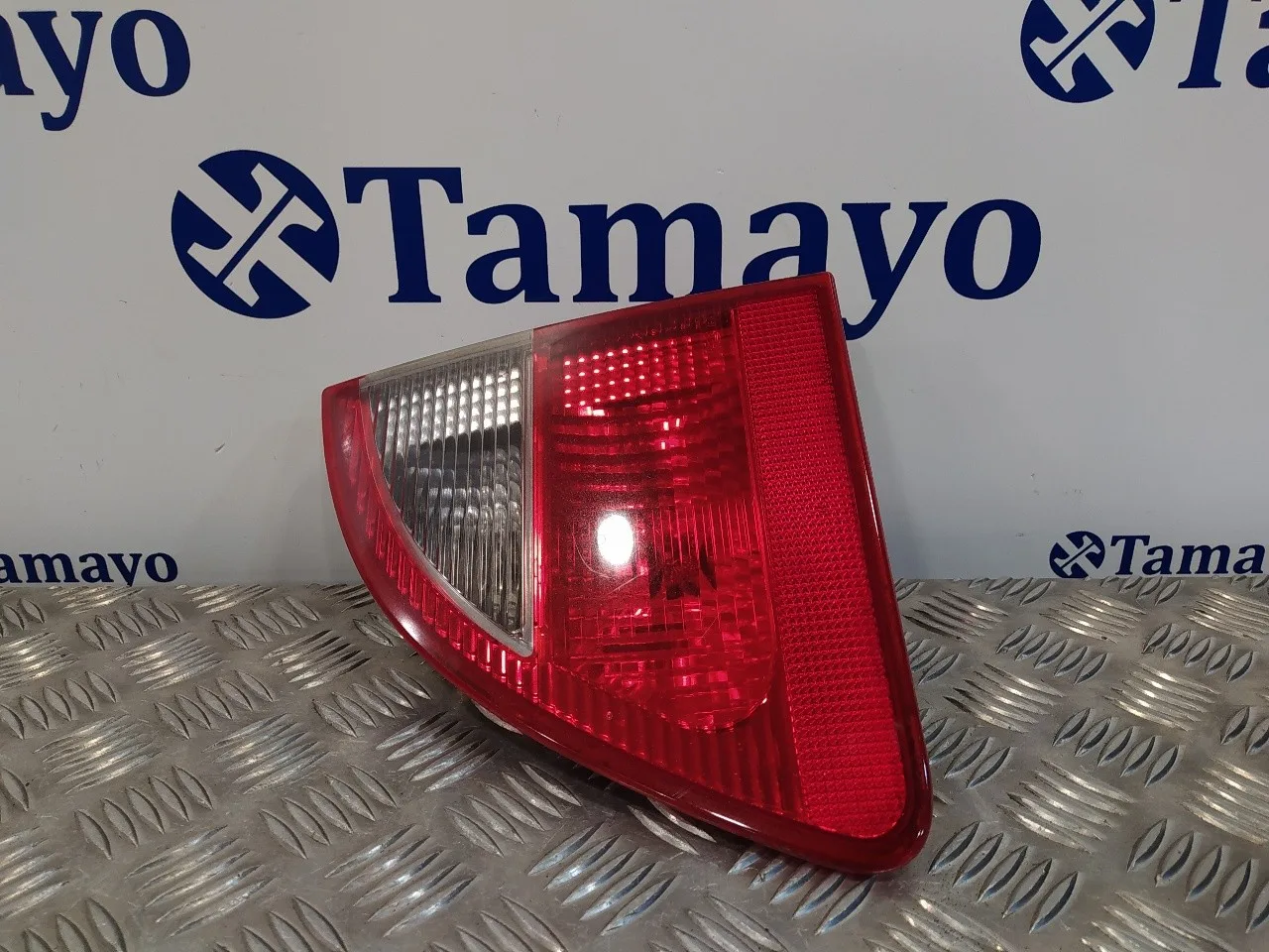 Piloto Trasero Derecho Porton para Ford Galaxy (Vy)