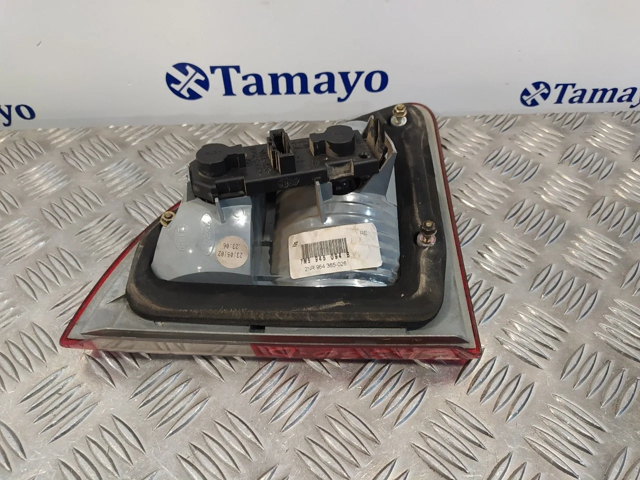 Piloto Trasero Derecho Porton para Ford Galaxy (Vy)