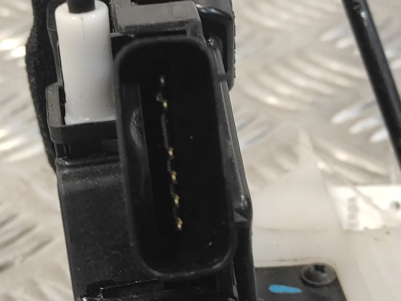 Cerradura Puerta Delantera Izquierda para Hyundai I20