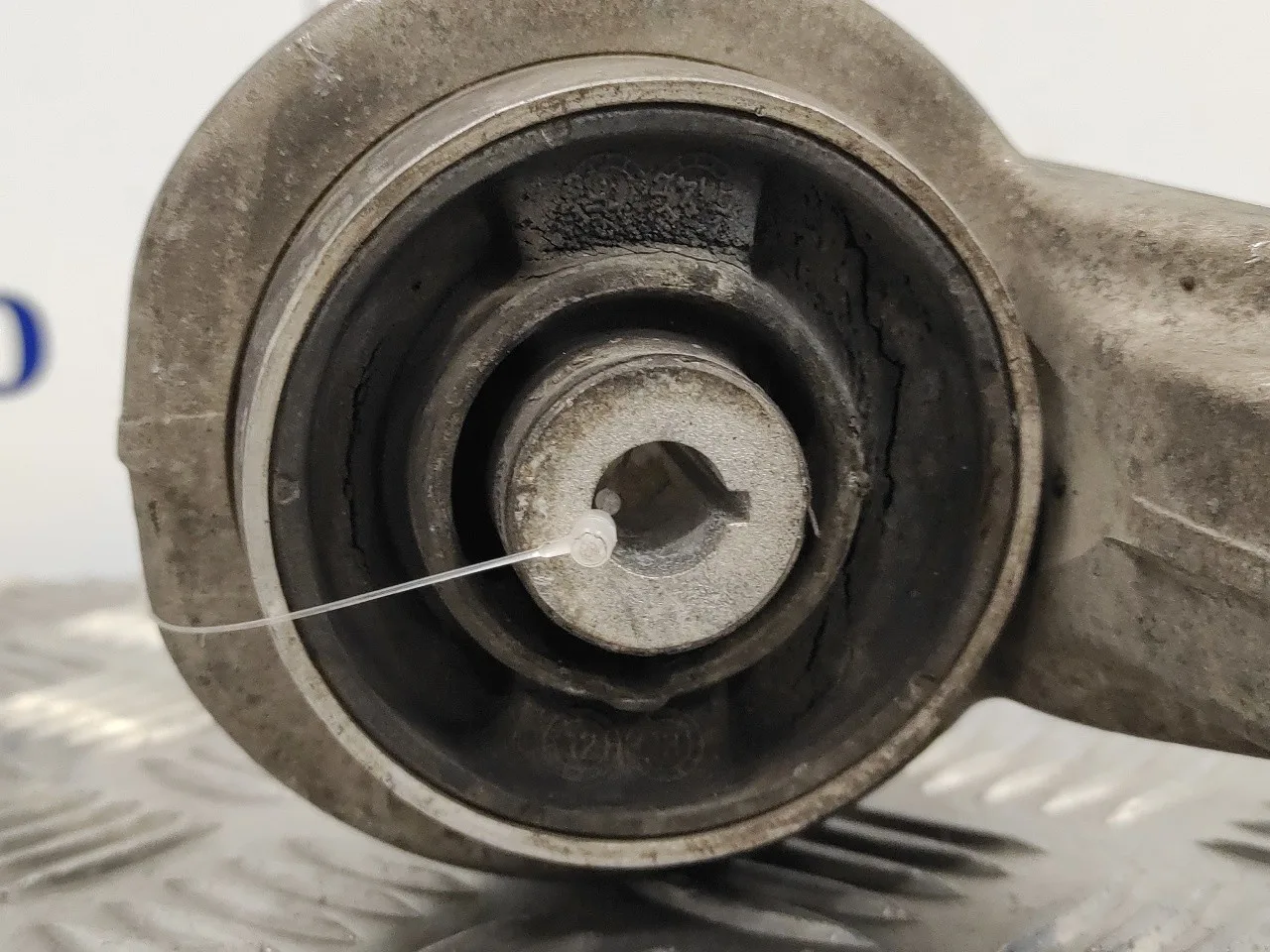 Brazo Suspension Inferior Delantero Derecho para Audi A6 Avant (4G5)