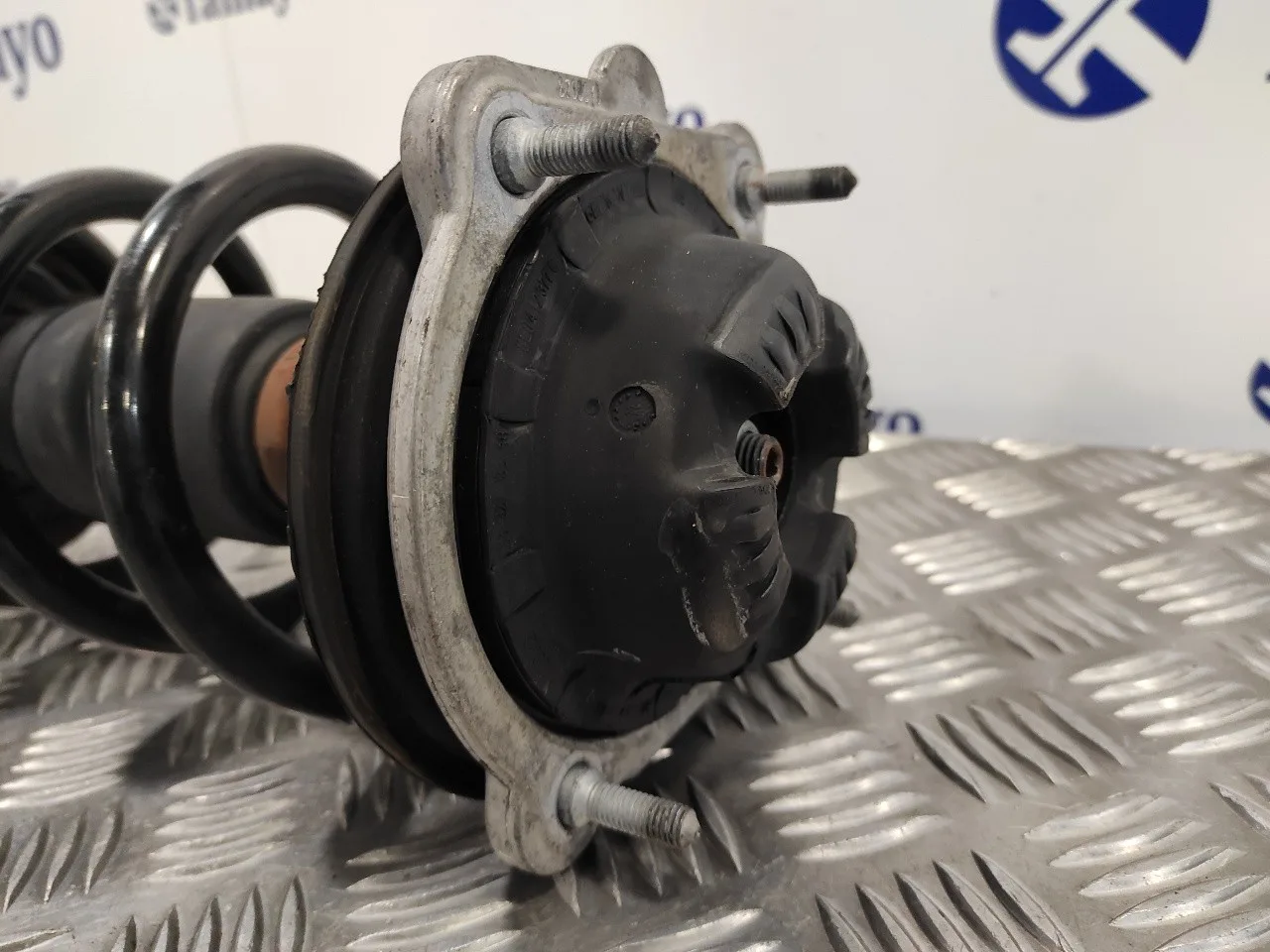 Amortiguador Delantero Derecho para Audi A6 Avant (4G5)