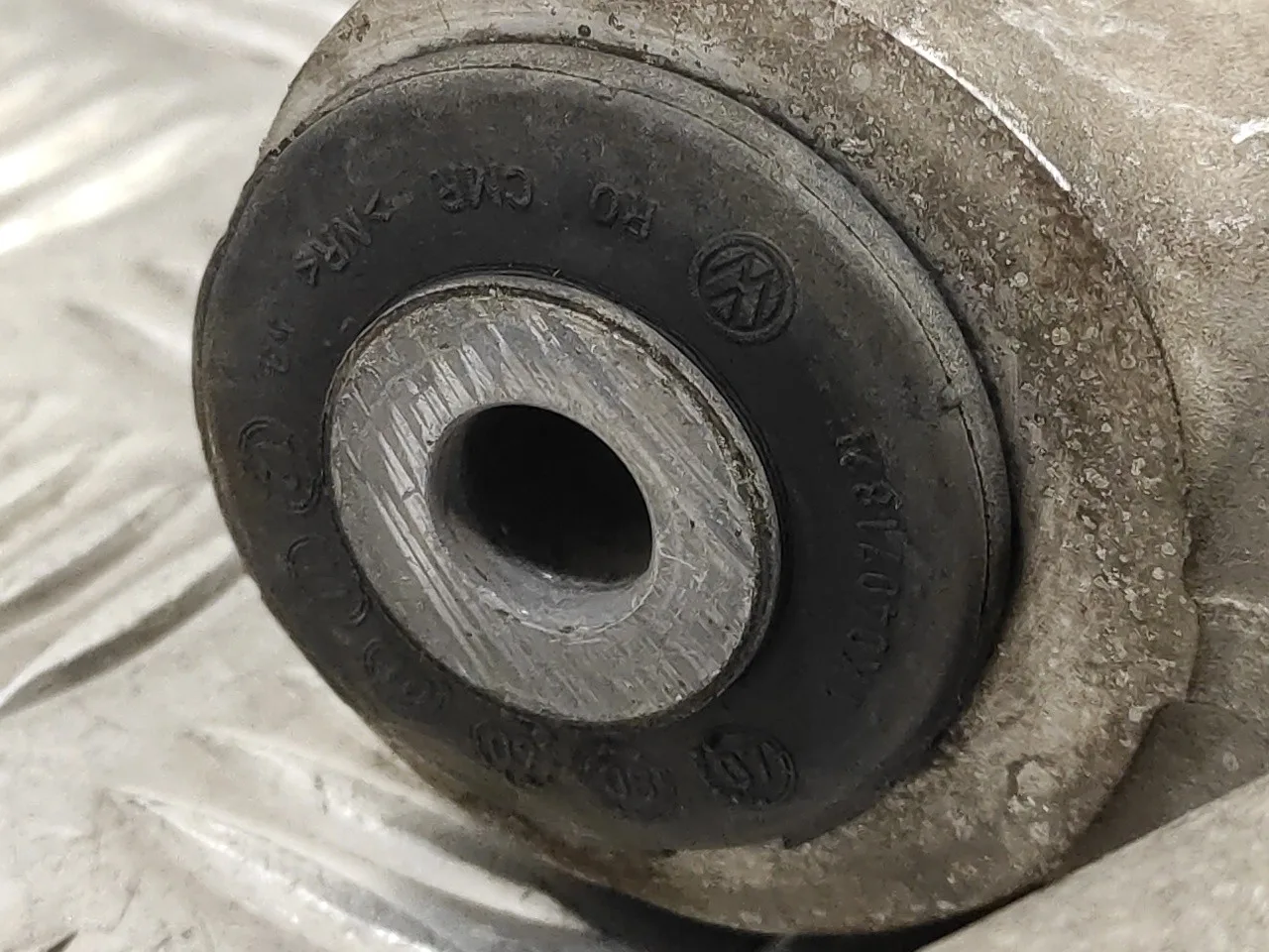 Brazo Suspension Inferior Delantero Derecho para Volkswagen Tiguan (5N1)