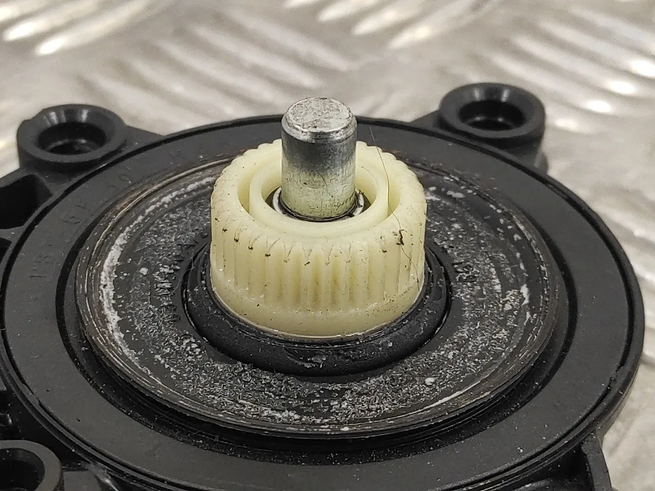 Motor Elevalunas Delantero Derecho para Ford Fiesta (Cb1)