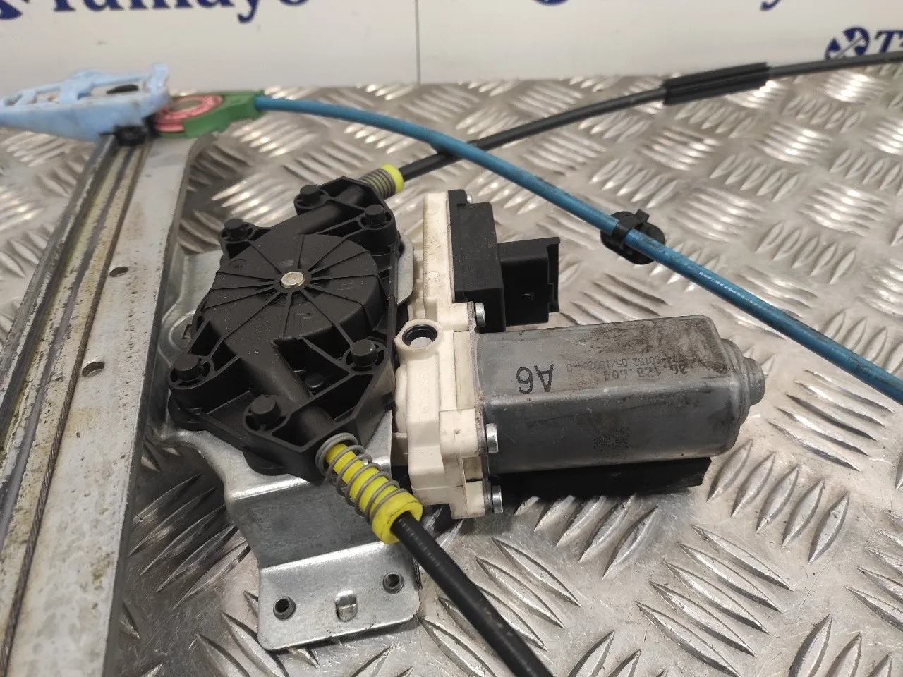 Elevalunas Delantero Izquierdo para Citroën C2