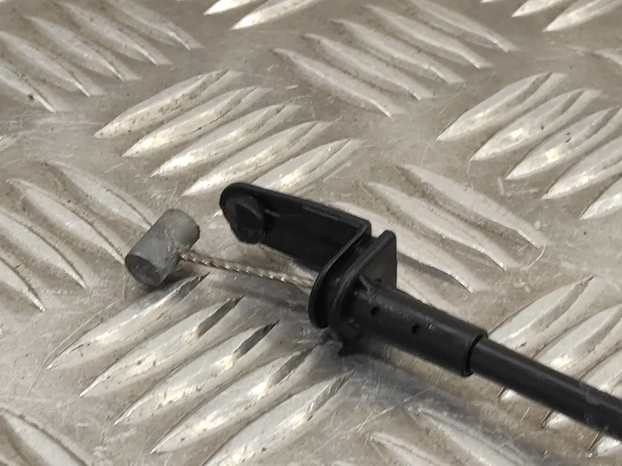 Cerradura Puerta Trasera Derecha para Ford Focus Berlina (Cap)