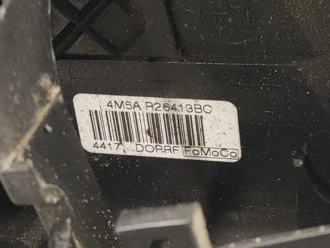 Cerradura Puerta Trasera Izquierda para Ford Focus Berlina (Cap)