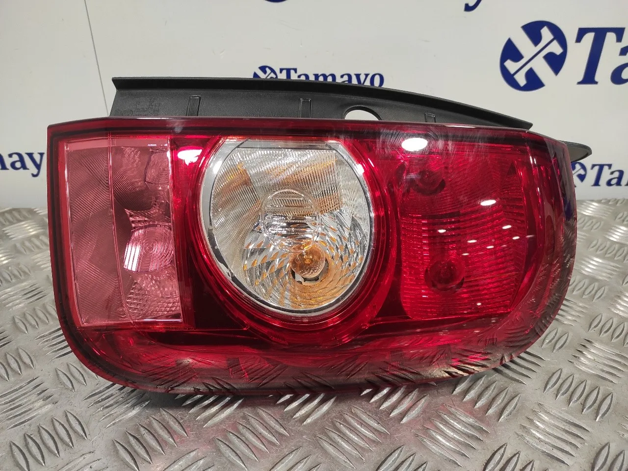 Piloto Trasero Derecho para Dacia Duster