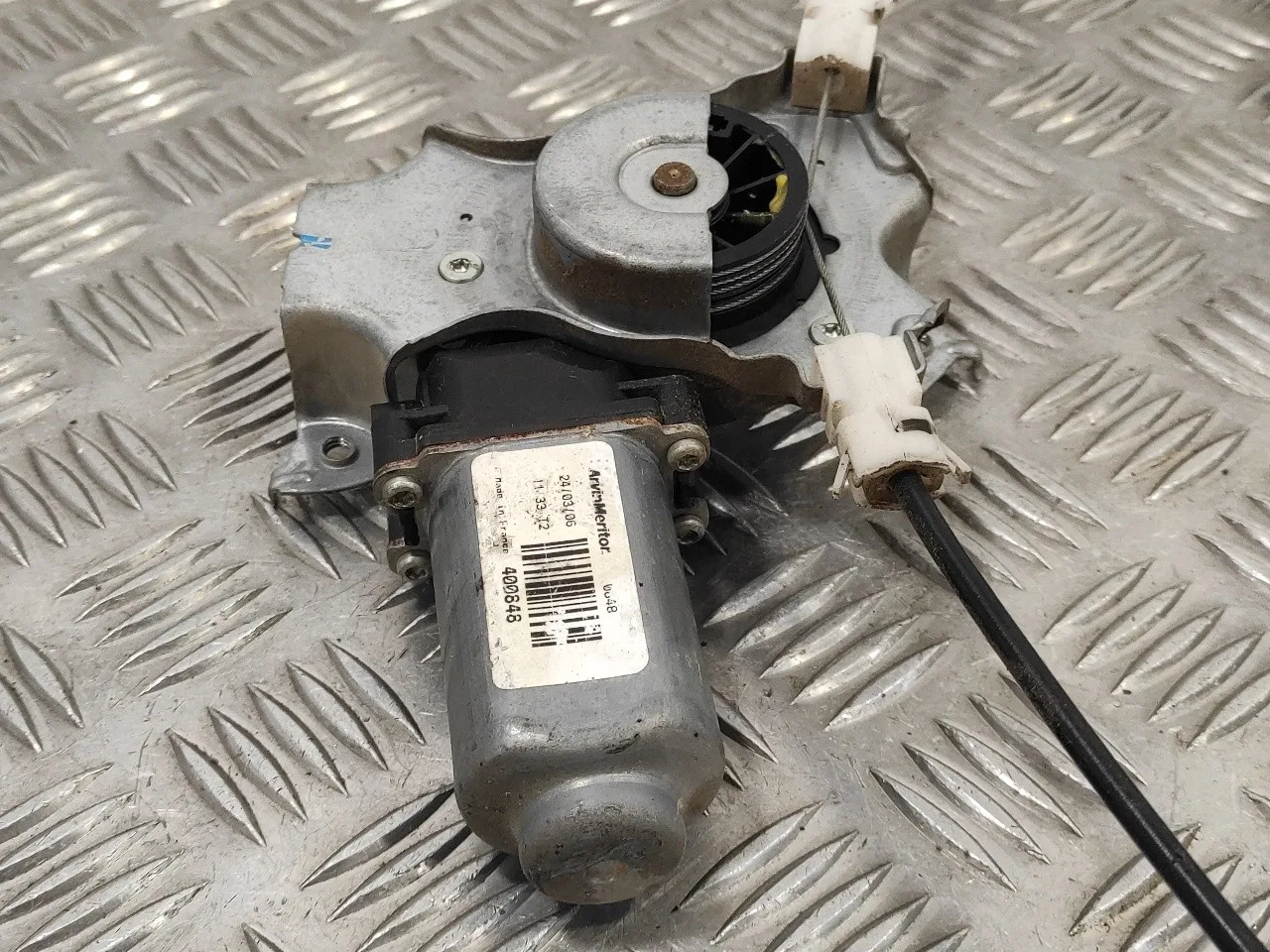 Elevalunas Delantero Derecho para Nissan Navara Pick-Up (D40M)