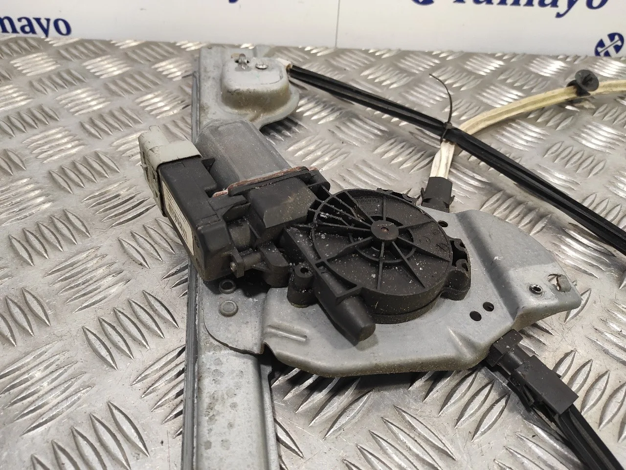 Elevalunas Delantero Derecho para Peugeot 1007