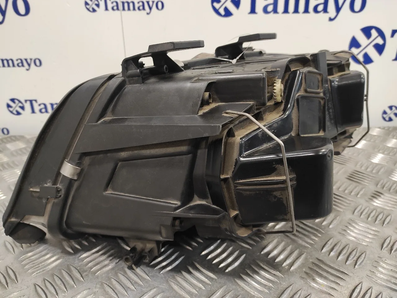 Faro Derecho para Audi A6 Berlina (4B2)