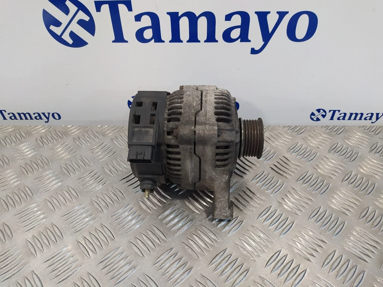 Alternador para Nissan Micra (K11)