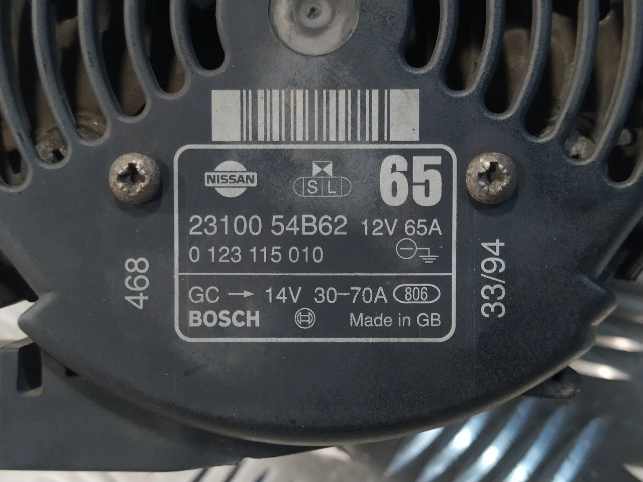 Alternador para Nissan Micra (K11)
