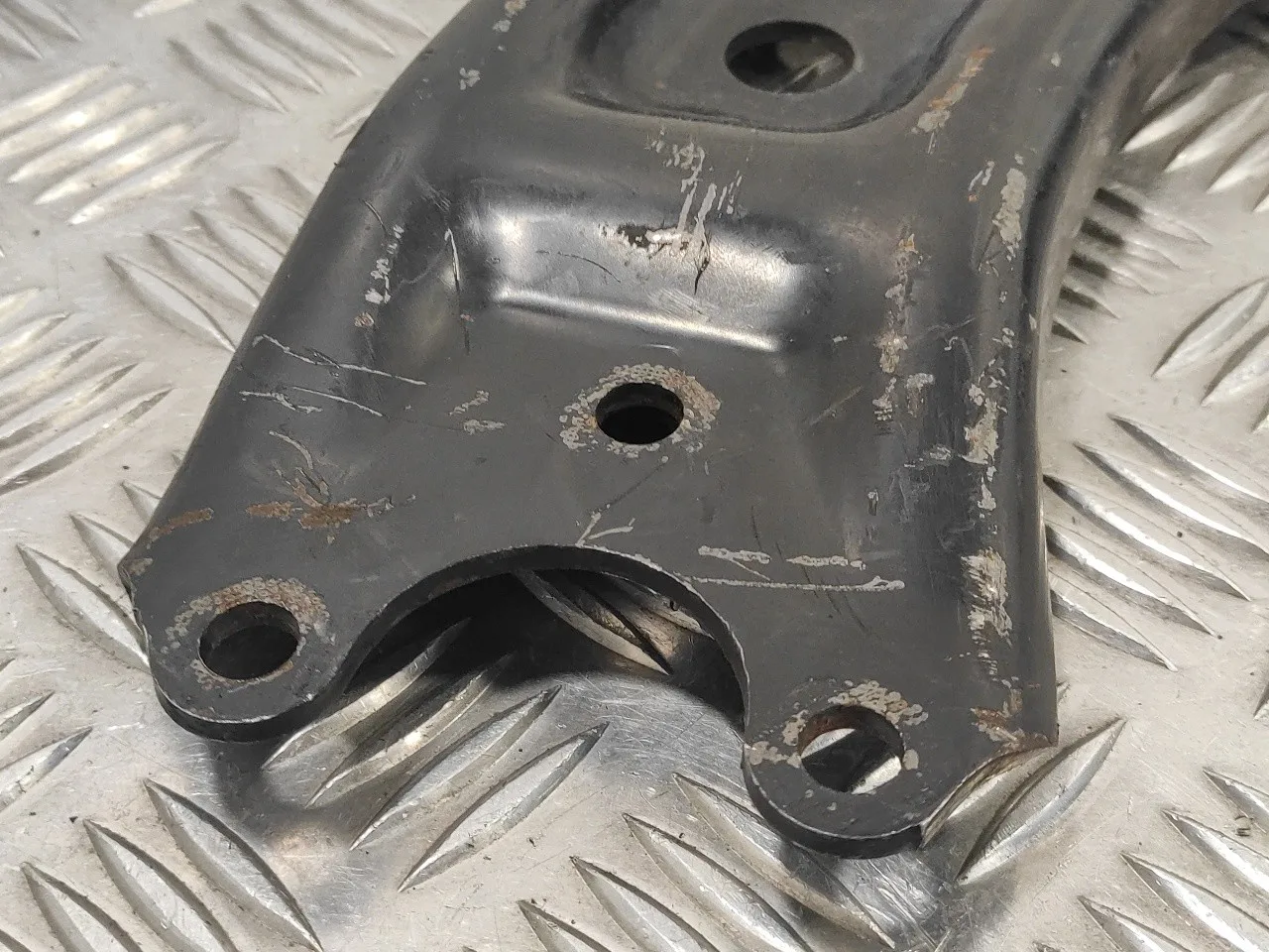 Brazo Suspension Inferior Delantero Izquierdo para Seat Altea Xl (5P5)
