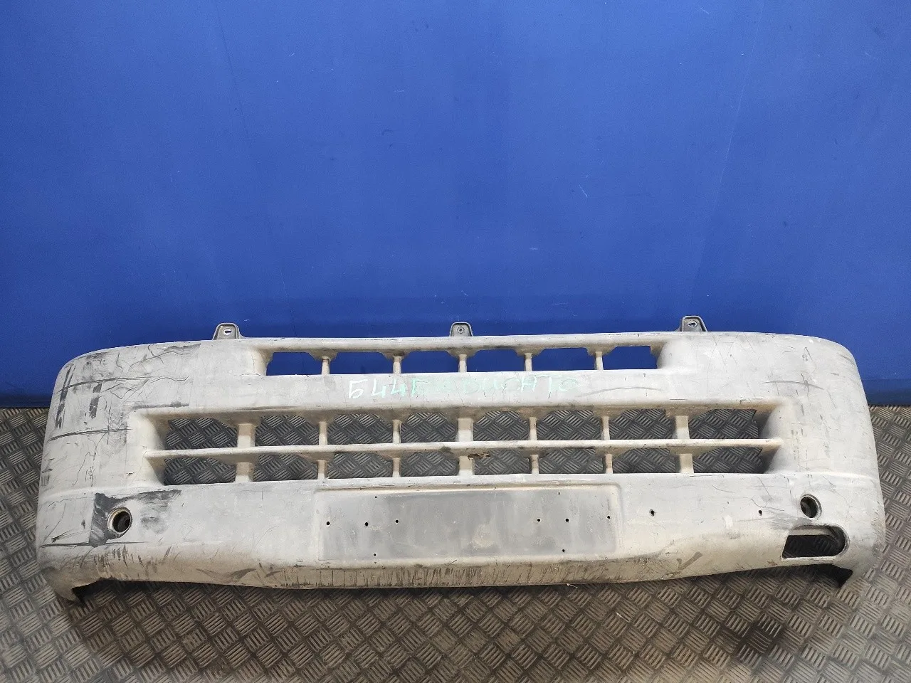 Paragolpes Delantero para Fiat Ducato Caja Abierta (Desde 03.94)