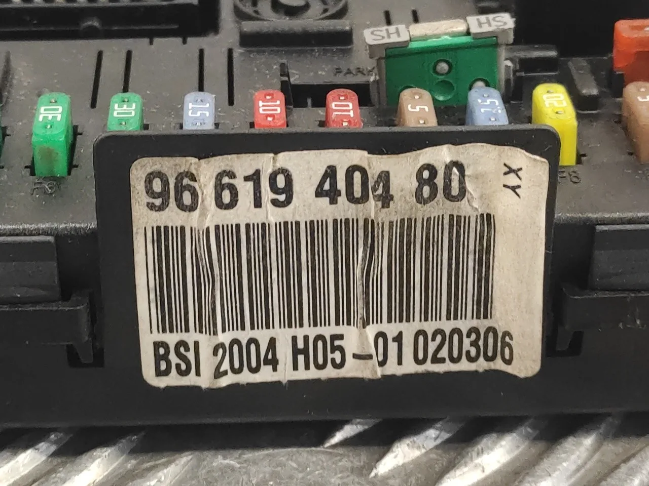Caja Reles / Fusibles para Citroën C4 Coupe