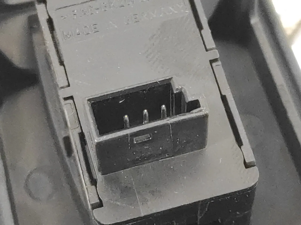 Mando Elevalunas Delantero Derecho para Bmw Serie 1 Berlina (E81/E87)