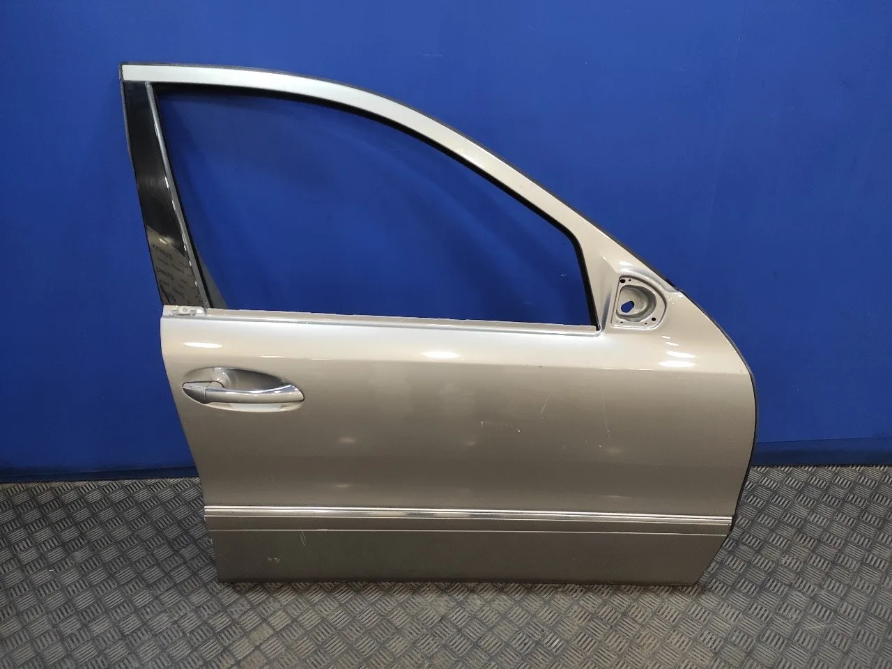 Puerta Delantera Derecha para Mercedes-Benz Clase E (W211) Berlina